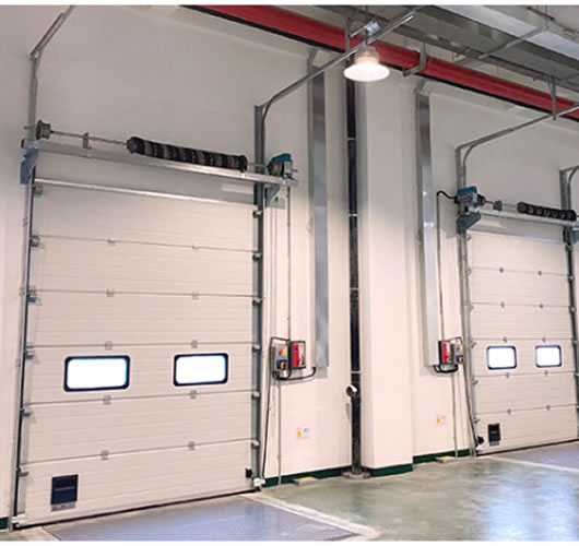 Industrial sliding door